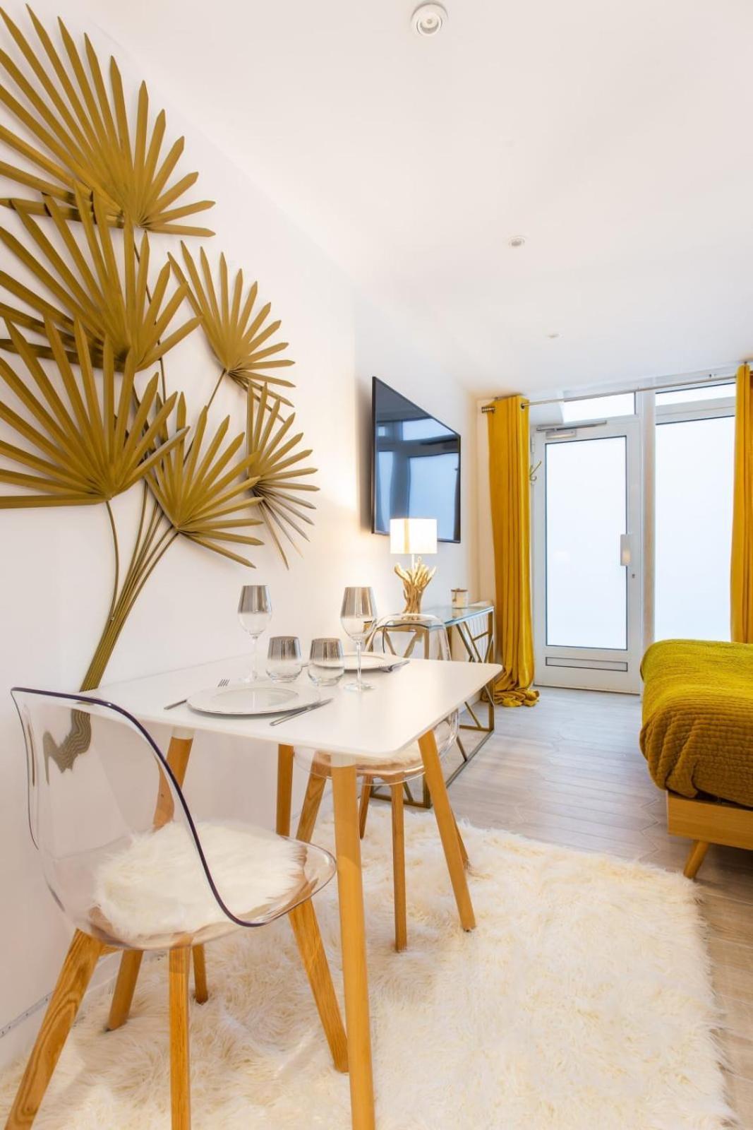 Charming Studio - 1Bd-2P - Batignolles Parigi Esterno foto